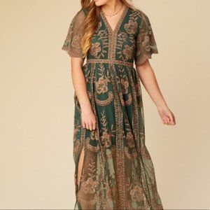 Lace Maxi Dress